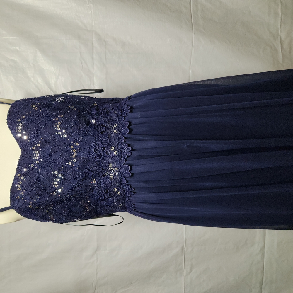 Elegant Navy Blue Lace Dress